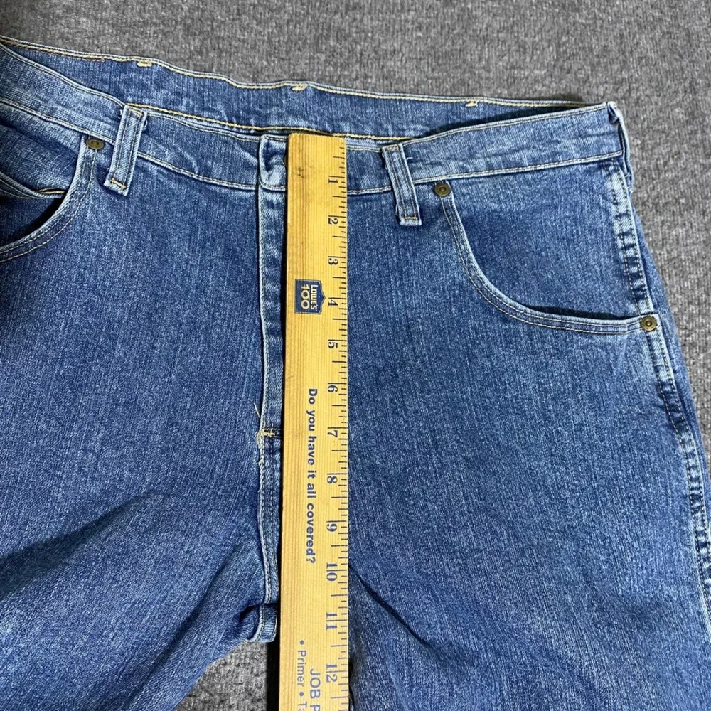 Wrangler Rugged Wear Mens Blue Straight Leg Jeans 34x30 Stretch 31050BI